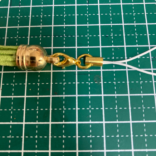 ハンドメイド タッセルストラップ 緑と黄色　101102 ストラップにタッセル 全5色 10本 tassel78 : GreenRoseネット