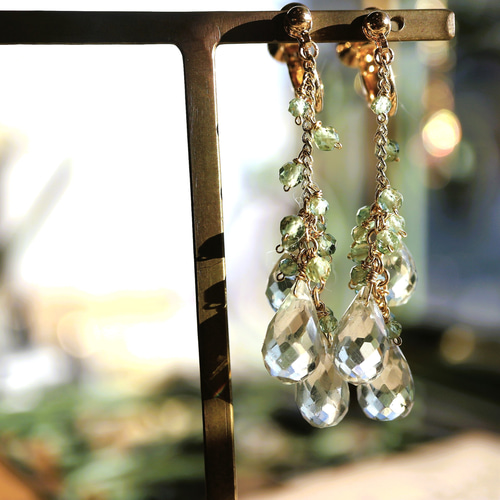 14Kgf＊グリーンアメジストとグリーンアパタイトのチェーンイヤリング