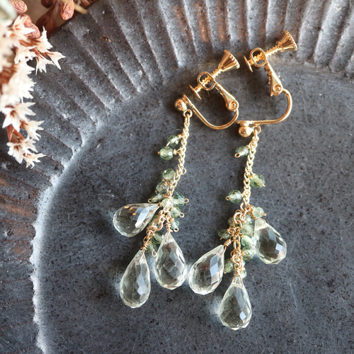 14Kgf＊グリーンアメジストとグリーンアパタイトのチェーンイヤリング