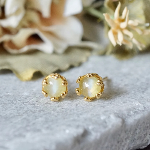 クリソベリル キャッツアイ ピアス K18クリソベリルキャッツアイピアス