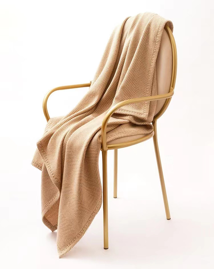 上質ウール ランケット ひざ掛け 厚く毛布 ソファカバー ブランケット ウールの膝掛け ウール100%内モンゴル製 極暖