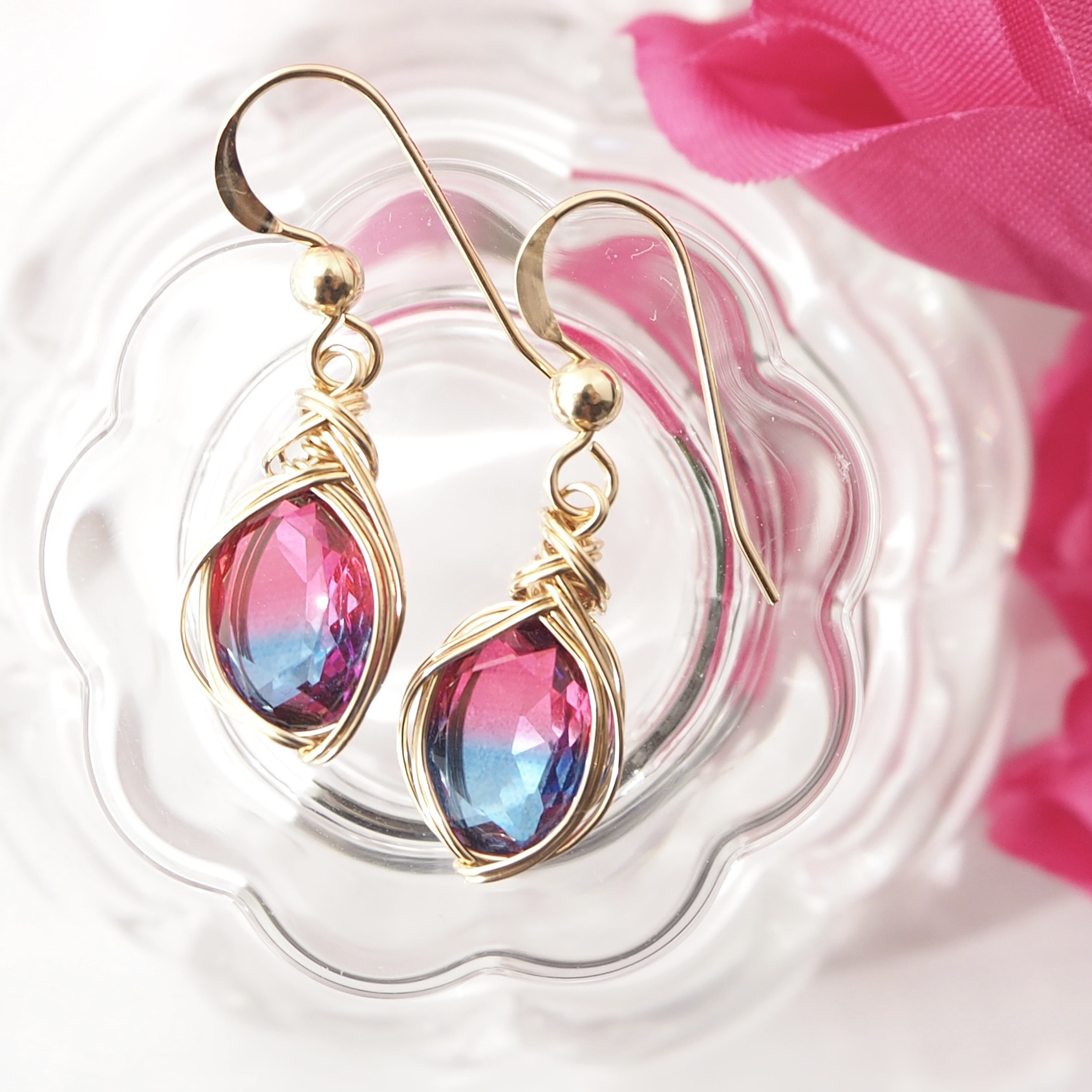 ヴィンテージ/美しいBi-colorグラスストーン ピアス/イヤリング フカネ巻き ワイヤーラッピング 14kgf