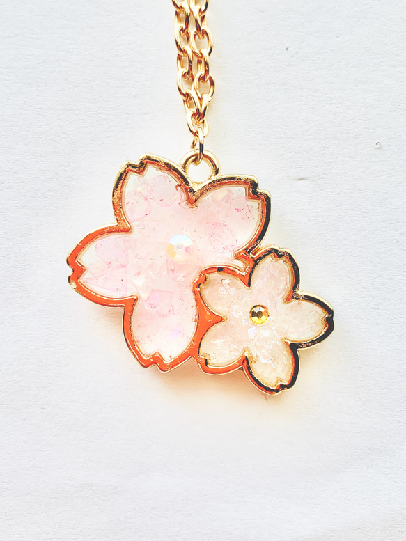 【春】大きな桜の花　ネックレス 3枚目の画像