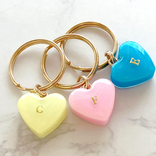 名入れ・全20色】ミニハート♡イニシャルキーホルダー ／アンブレラ