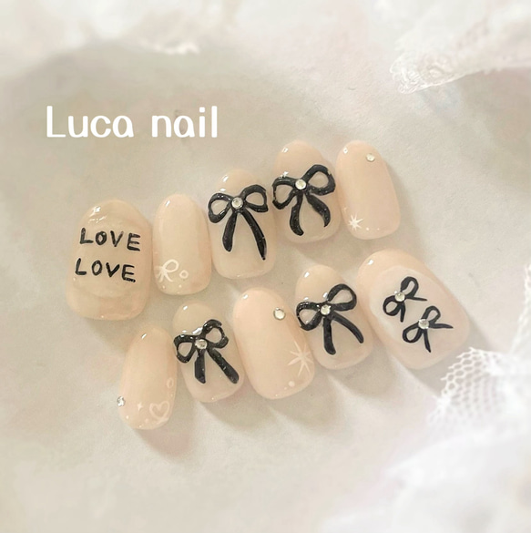 現品限り】うる艶・手描きリボンネイルチップセット／韓国風ガーリー