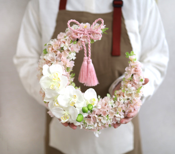 ＊桜と胡蝶蘭の三日月リース＊満開の桜に蘭のムーンリース＊[桜ハンドメイド2024] 10枚目の画像