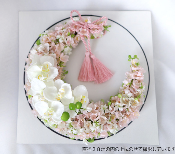 ＊桜と胡蝶蘭の三日月リース＊満開の桜に蘭のムーンリース＊[桜ハンドメイド2024] 11枚目の画像