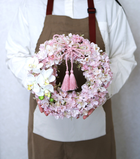 ＊桜と胡蝶蘭のリース＊満開の桜に蘭の大きめリース＊[桜ハンドメイド2024] 12枚目の画像