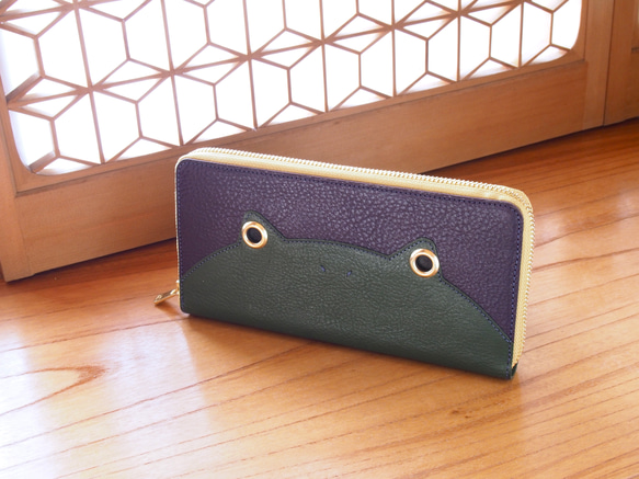 ケロングウォレット』モスグリーン×ネイビー カエルのラウンド