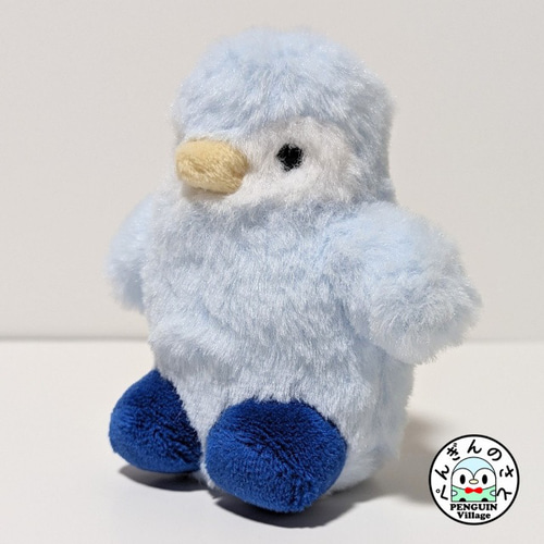 受注制作】一緒にお出かけ！お座り上手な小さなふわふわペンギンさん