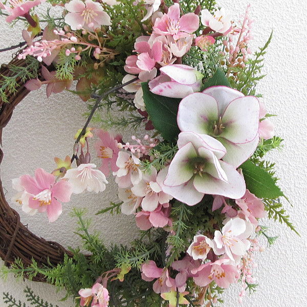 しだれ桜・クリスマスローズ入り春リース 造花 アーティフィシャルフラワー cmwh101 しだれ桜・クリスマスローズ入り春リース 造花 アーティフィシャルフラワー cmwh101