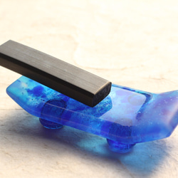 【再販】 ガラス製 書道具 墨床 ブルー 2枚目の画像