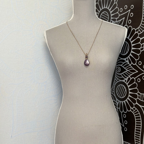 藤紫』レピドライトドロップとファントムアメジストのマクラメ