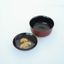 伝統工芸・輪島塗 「三段重」 ～扇面模様 鶴亀・旭日・梅 蒔絵