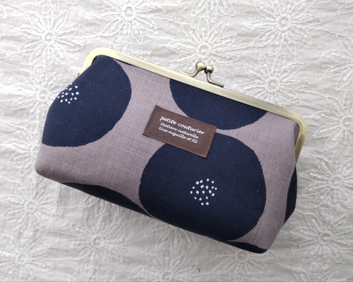 大きめがま口ポーチ あんぱん がま口 TOMママ 通販 17274939｜Creema