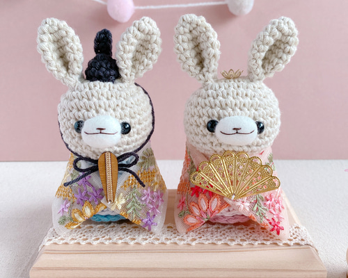 うさぎさんのお雛様あみぐるみ＊コンパクトな手編みの雛人形