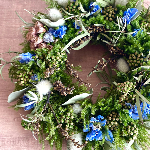 ラッピング無料＾＾】春の模様替え✨デルフィニウムとアオモジのリース