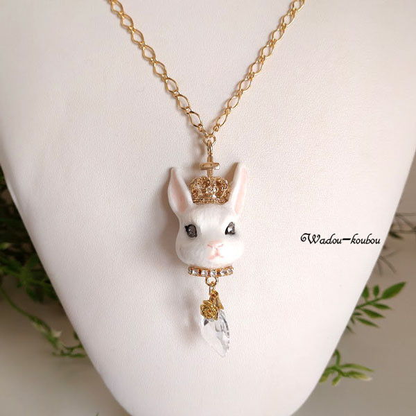 ウサギモチーフ ネックレス 18K？ 遺品整理 断捨離 ヴィンテージ 受注生産品】 ヴィンテージ 断捨離 遺品整理 ネックレス 18K
