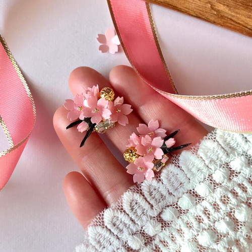 ピアス ハンドメイド たどたどしい 桜 ピアス ハンドメイド たどたどしい 桜