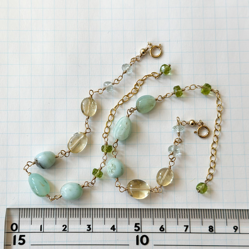 14kgf*ペルー産ブルーオパールと春色天然石のブレスレット