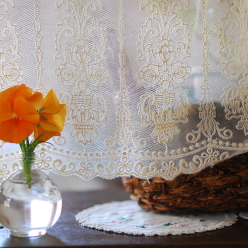 カフェカーテン☆シルクロードに想いを馳せて、窓辺に漂う異国気分