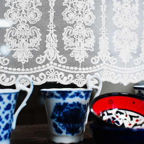 カフェカーテン☆シルクロードに想いを馳せて、窓辺に漂う異国気分