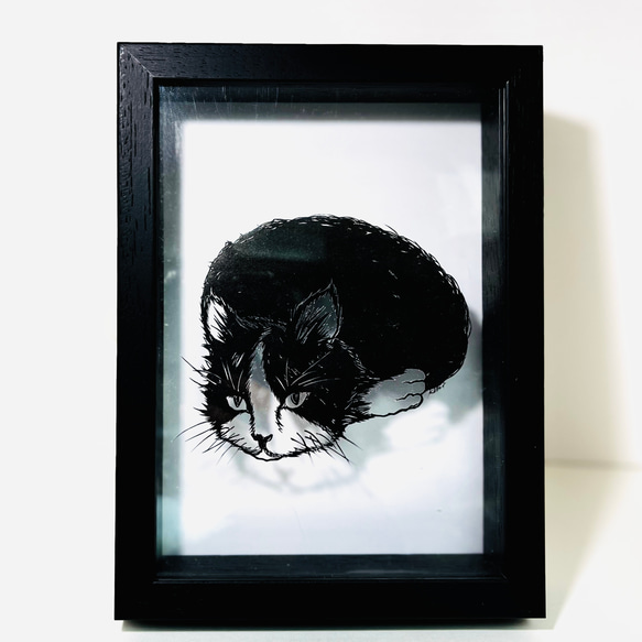 猫の切り絵＜穴から猫＞４種類から選択可　インテリア　プレゼント　ギフト　猫の日 4枚目の画像