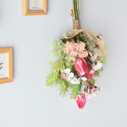 母の日ギフト♪ 枯れない壁に飾れる花束＊桜と赤チューリップ＊Creema限定 4枚目の画像