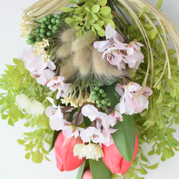 送別　退職ギフトに♪ 枯れない壁に飾れる花束＊桜と赤チューリップ＊Creema限定 4枚目の画像
