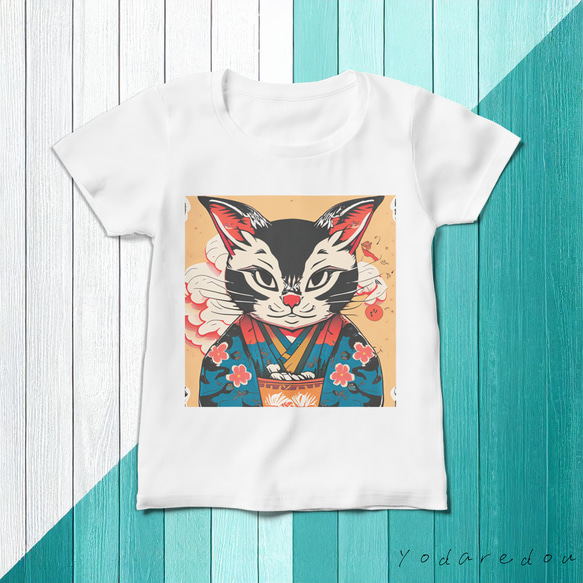和柄猫のTシャツ ホワイト  レディース【4】 1枚目の画像
