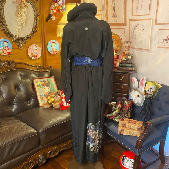 黒留袖 洗える 化繊 着物 和 モダン ハンドメイド リメイク ワンピース ドレス 黒/ブラック TKW-24 5枚目の画像