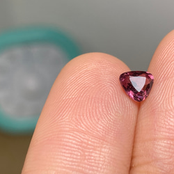 RS4-22 宝石質 高貴の蘇芳紫色 スピネル ミャンマー産 ルース 三角形 9枚目の画像