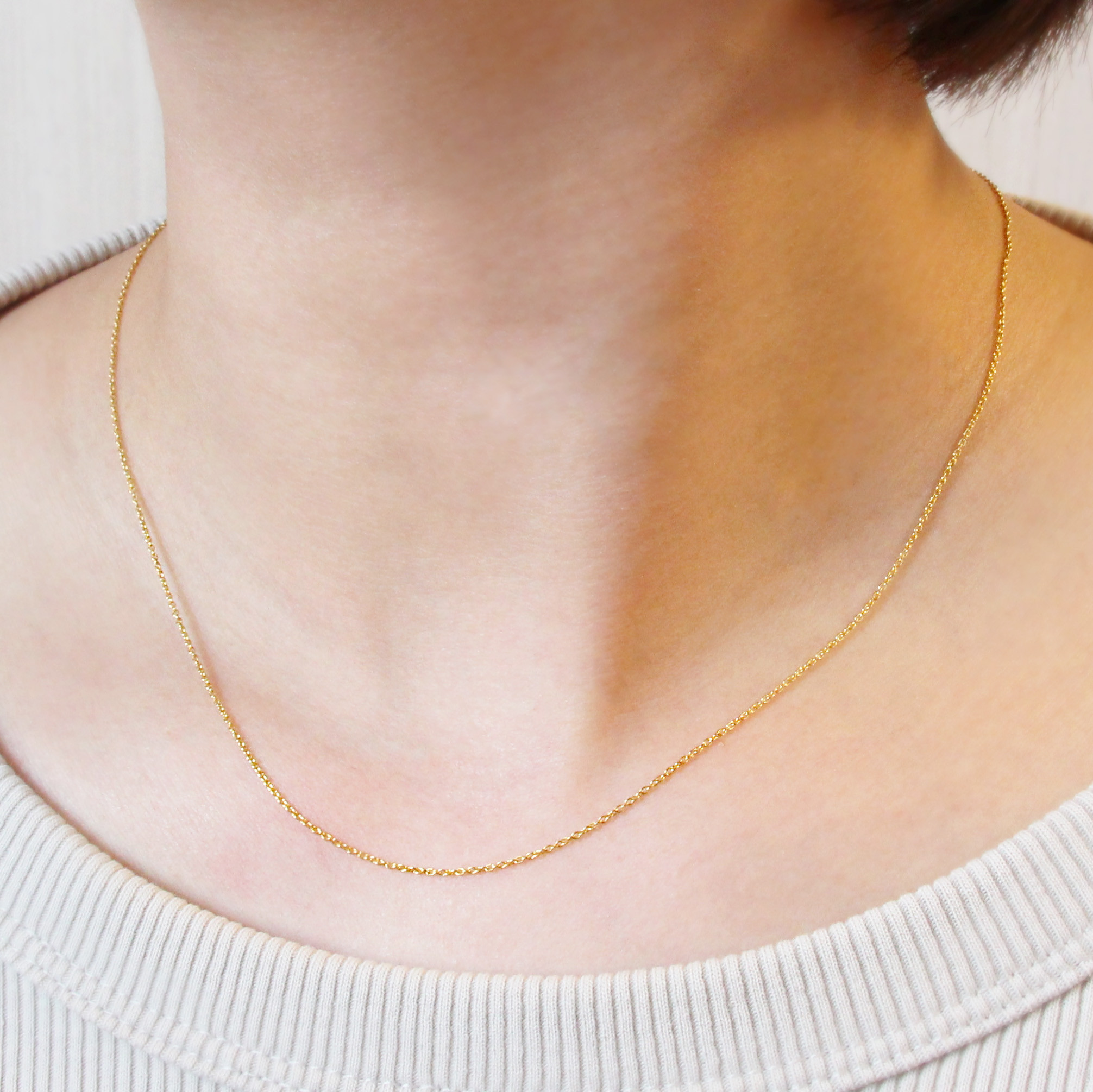 冬のおしゃれに♡ K14GF チェーンネックレス　お呼ばれ～普段使いに スキンジュエリー 重ねづけ 金アレ〈69〉