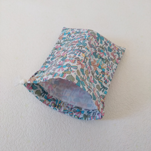 ◇2点セット☆。可愛いリボン⑅︎*コップ袋＆ランチョマット