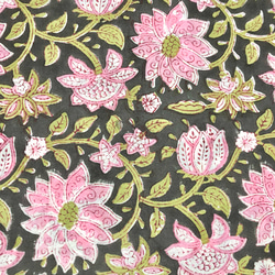 【50cm單位】墨黑色粉紅色花朵帶一耳邊框印度手工塊印花布料棉質 第3張的照片