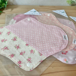 ガーゼ素材の布ナプキン3枚セットオリモノ用ピンク 1枚目の画像