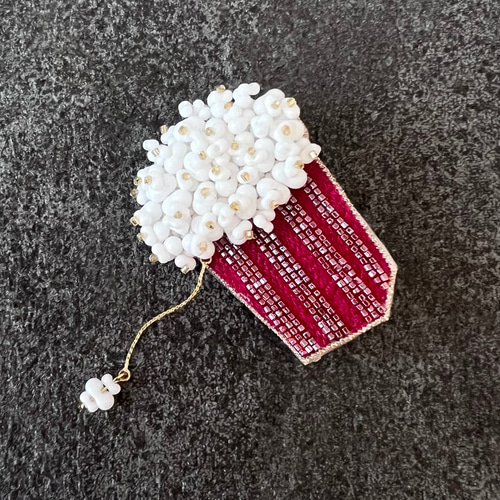 ポップコーンのブローチ オートクチュール刺繍 ブローチ La mienne