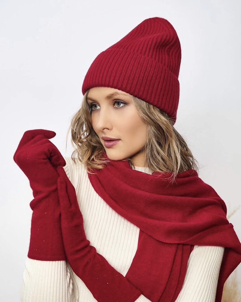 モンゴルブランドGOYOL カシミヤ100%ニット帽　限定1 モンゴルブランドGOYOL カシミヤ100%ニット帽 限定1 モンゴル