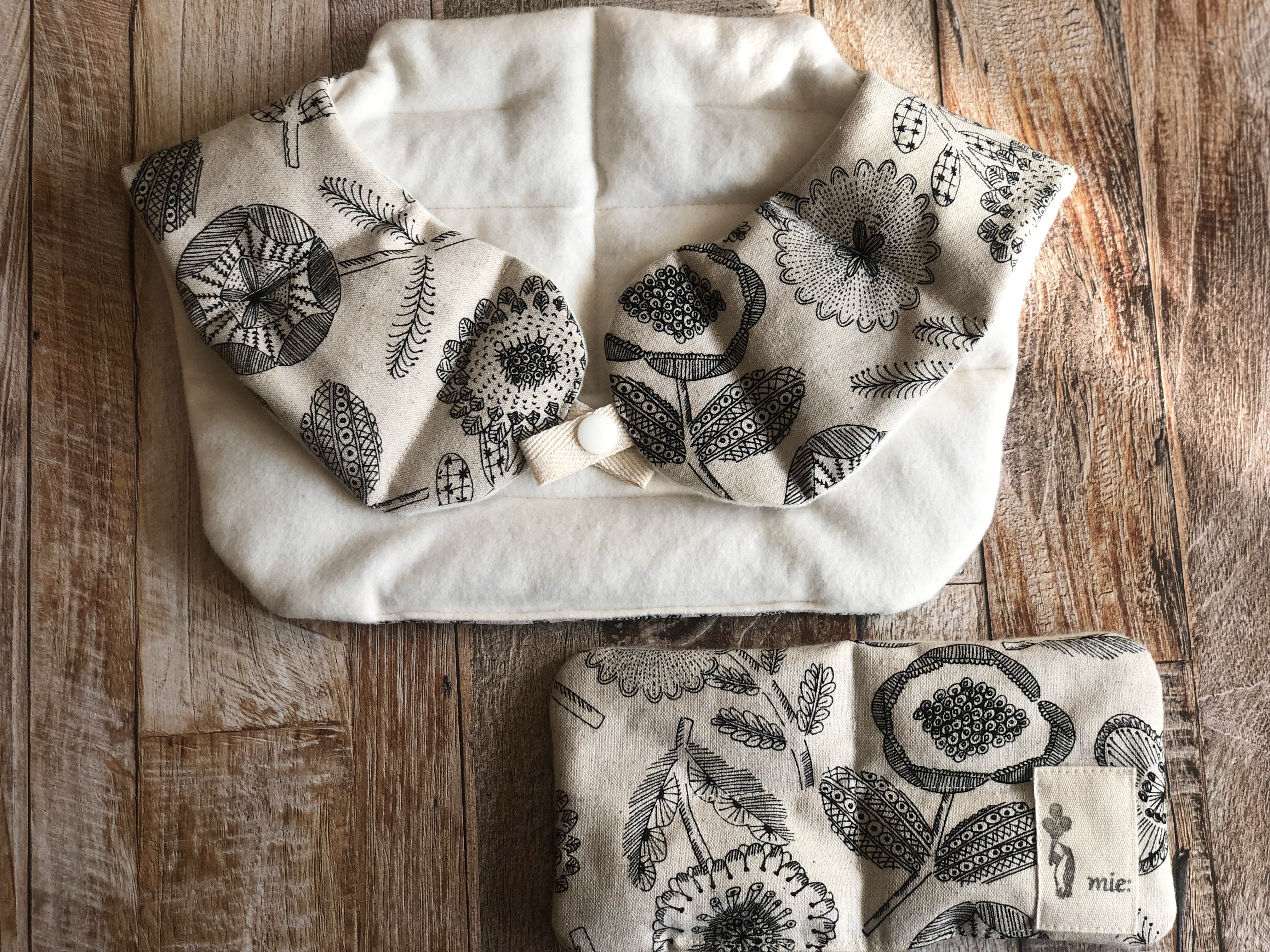 ★送料無料★整体師が作ったこだわりの小豆カイロSET（生成り・お花） 4,260円