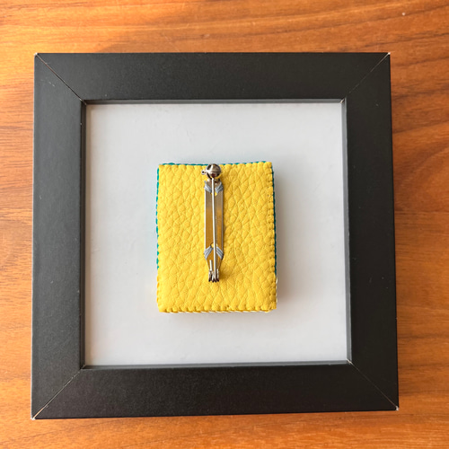 ❇︎絵画シリーズ❇︎ゴッホ「ひまわり」のビーズ刺繍ブローチ