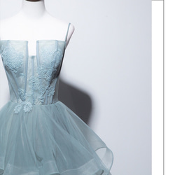 カラードレス　くすみブルー　刺繍　チュール　フラワーモチーフ　ウェディングドレス（WD242081） 6枚目の画像