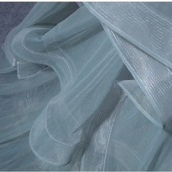 カラードレス　くすみブルー　刺繍　チュール　フラワーモチーフ　ウェディングドレス（WD242081） 9枚目の画像
