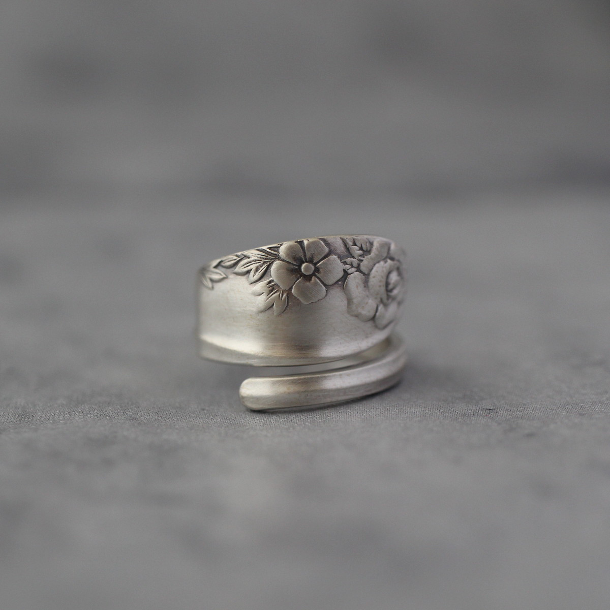 【特価】Sweet Rose｜アンティーク調｜ヴィンテージ｜シルバー｜スプーンリング｜薔薇｜花｜エレガント｜上品｜きれい