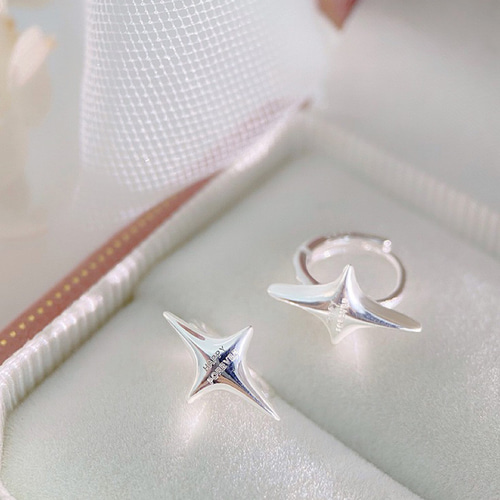 シルバー925 小ぶり 四芒星 フープピアス つけっぱなし ピアス 金属