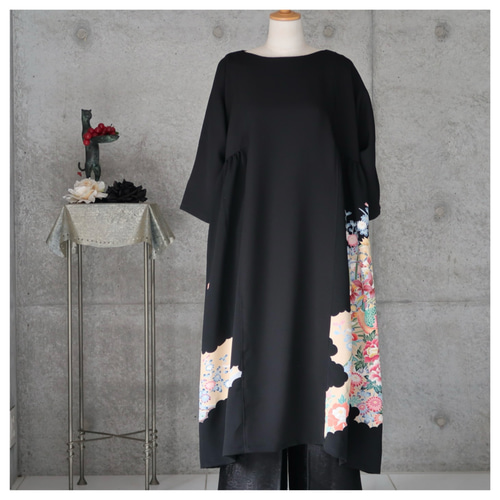 232　手染め大輔　着物リメイク　黒絽　型染　コートワンピース　L〜フリーサイズ 1_52013f43e153b21f29fb890df784