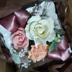 粘土のバラとカーネーション　上品なアレンジメント　２WAY　母の日、結婚記念日にも 7枚目の画像
