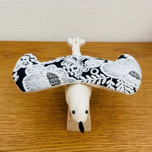 ︎︎⚮̈ミナペルホネン ハンドメイド⚮̈フライングバード モビール 