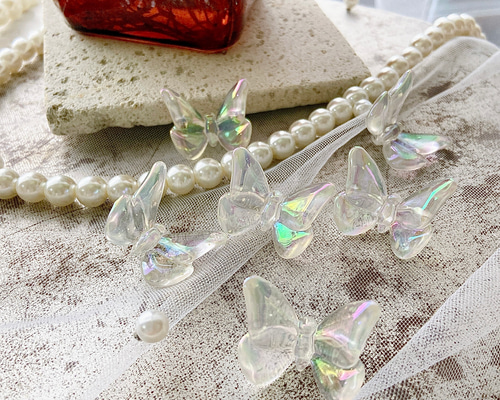 4pcs】オーロラ（3D）蝶々アクリルビーズ 約21×24mm 穴あり モルフォ蝶  