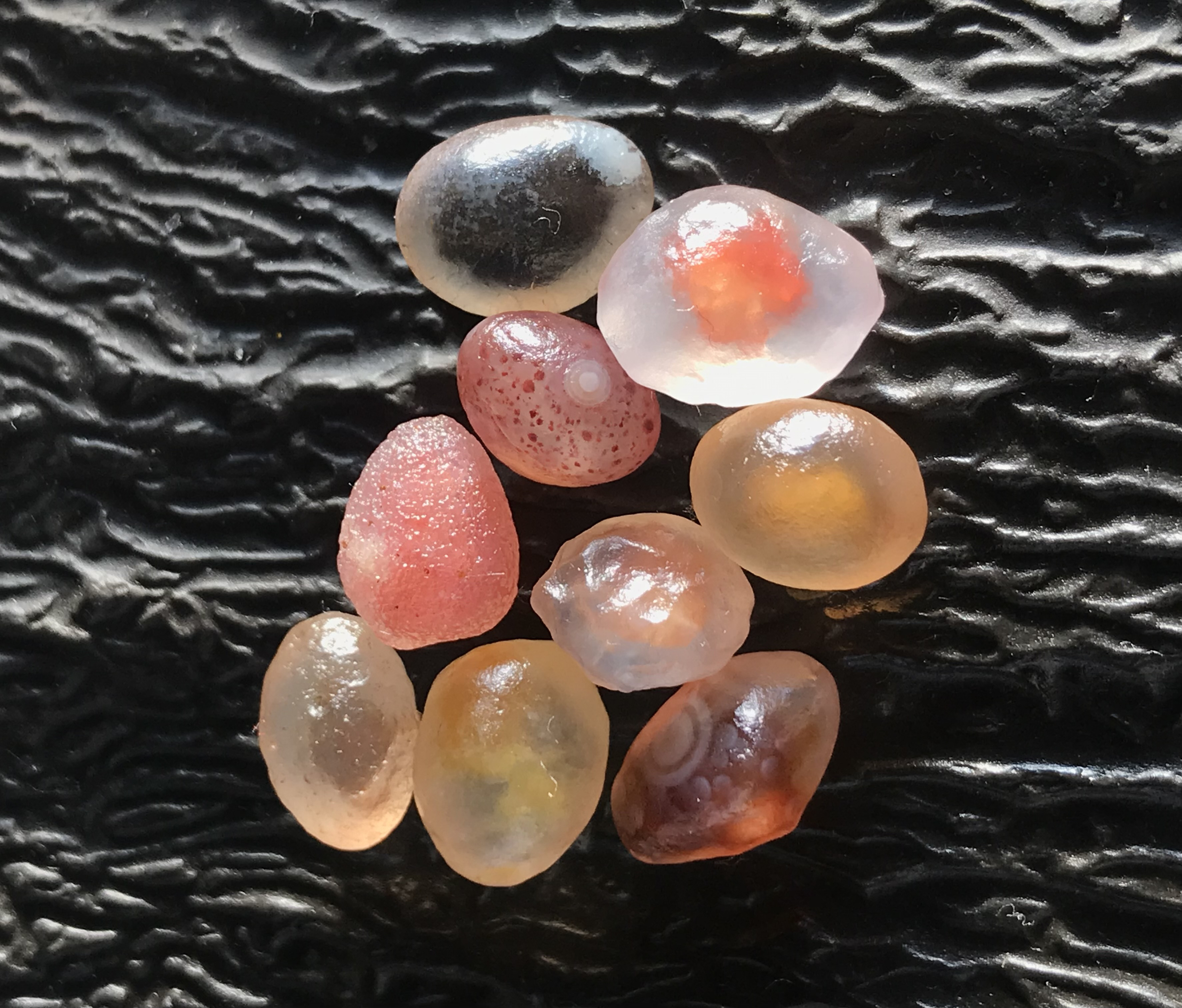 ゴビ石瑪瑙原石凝皮飴芯12個