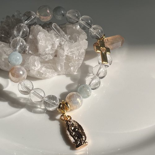 アクアマリン♡ヒマラヤ水晶♡オーロラアゲート♡マリア様♡クロス  